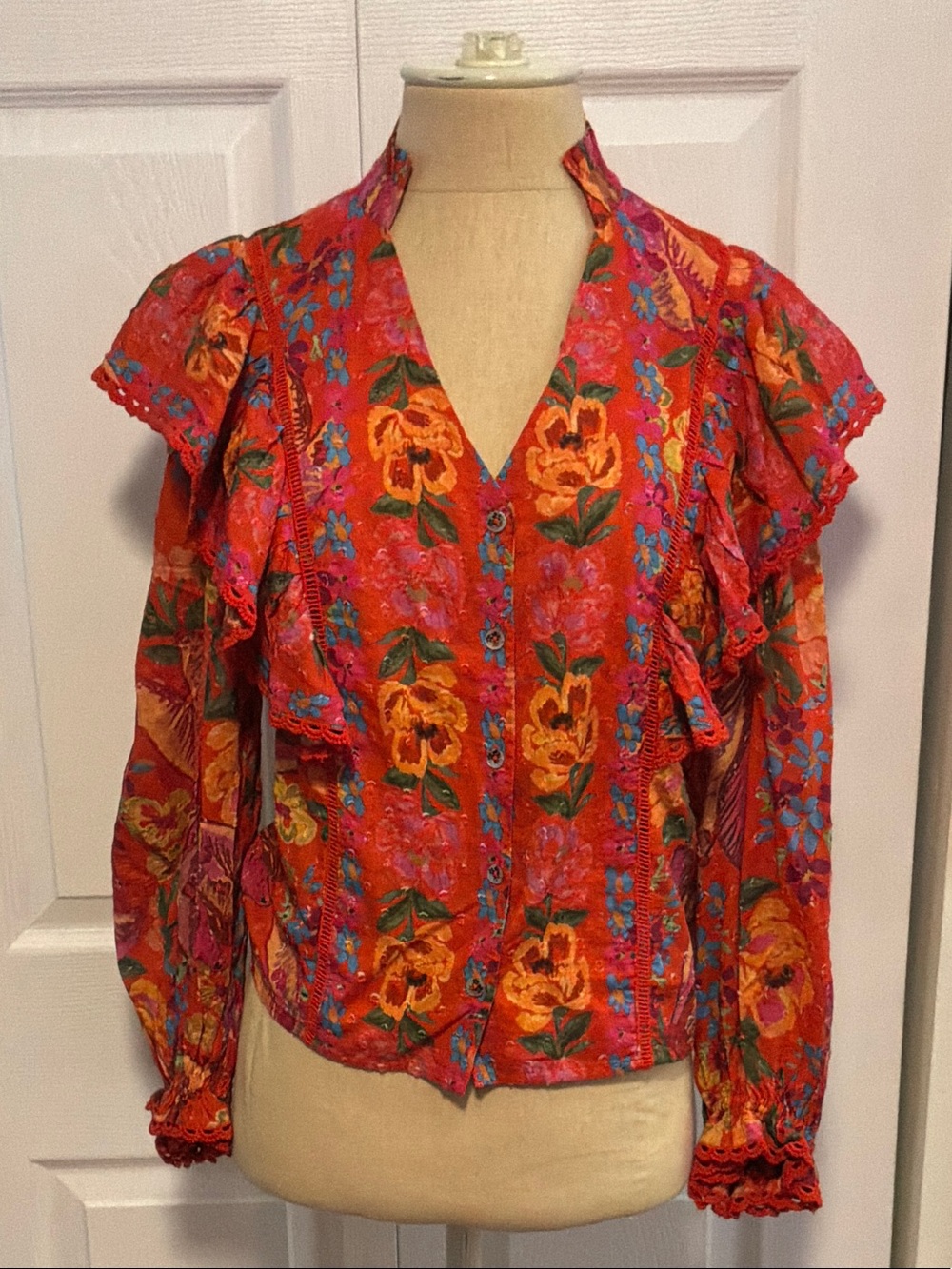 Farm Rio Women’s Red Floral Button-Front Ruffle Blouse